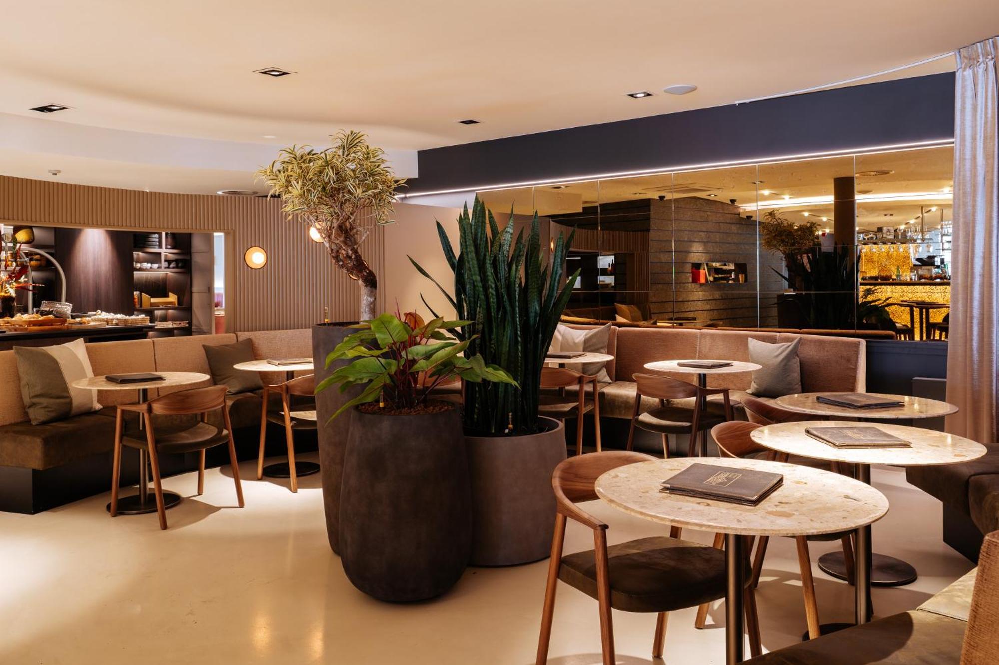 Cosmopolite Hotel Nieuwpoort-Bad Екстер'єр фото